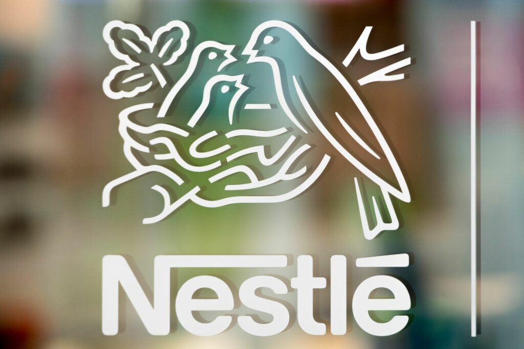 Nestlé wegen Zucker in Babynahrung in Kritik