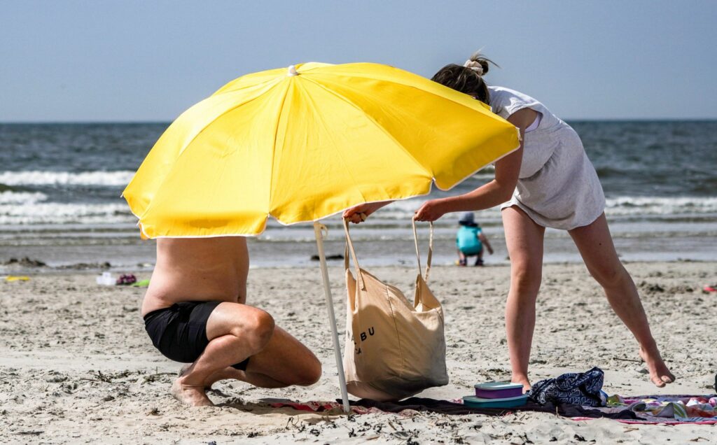 Deutsche zu den Sommerferien in Reiselaune