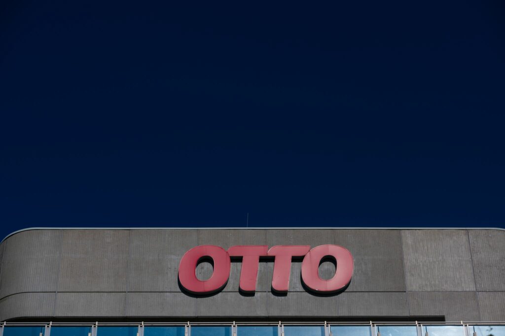 Otto entlässt rund 480 Callcenter-Mitarbeiter