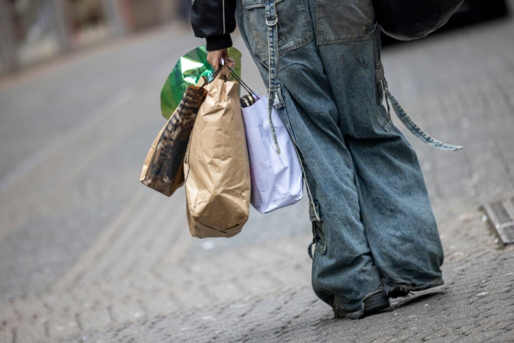 Kauflaune der Verbraucher bleibt gedämpft