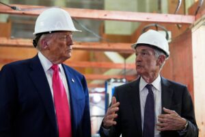 Trump: Zentralbankrat soll Fed-Chef Kontrolle entziehen