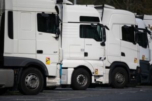 Mehr als jedes fünfte Nutzfahrzeug fällt beim Tüv durch