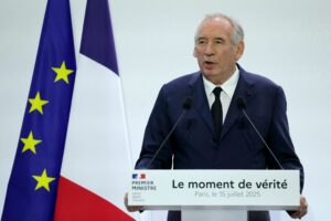 Frankreich droht Regierungssturz – Sorge um Schulden wächst