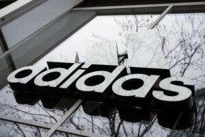 Adidas gibt Rekordumsatz bekannt