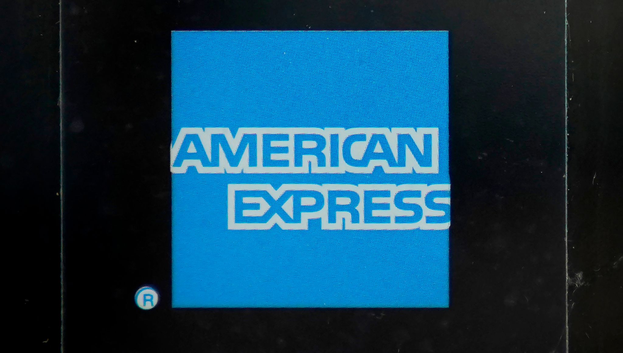 Trump droht mit Zinsdeckel für Kreditkarten – Banken warnen