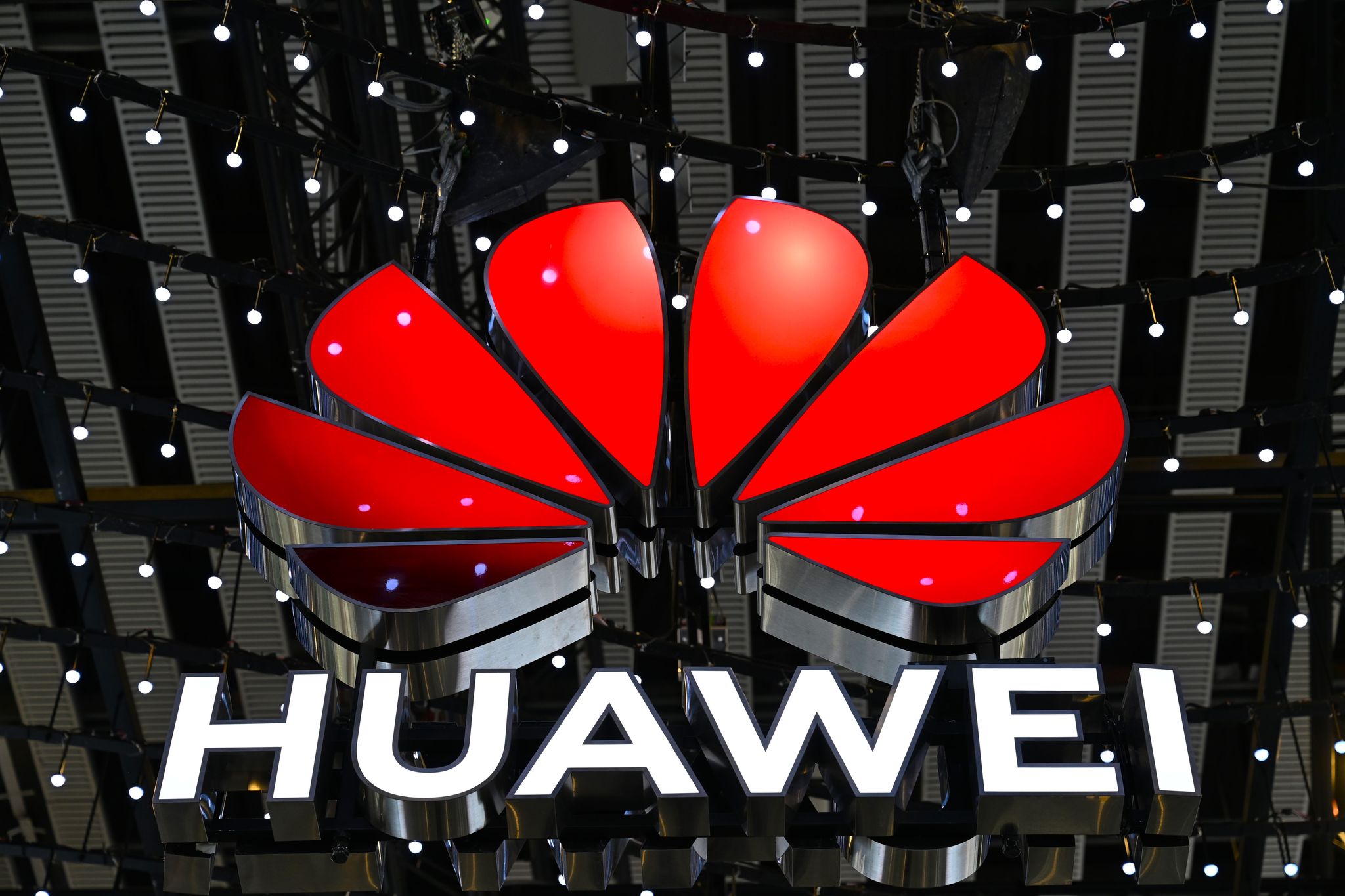 EU-Kommission will Huawei und ZTE aus Netzen verbannen