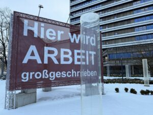 Arbeitslosigkeit nimmt weiter zu – 2026 Erholung erwartet